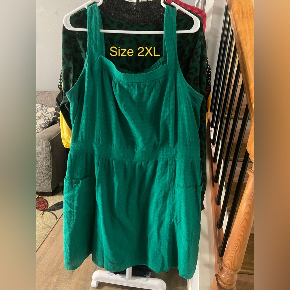 Green dress with pockets size XXL